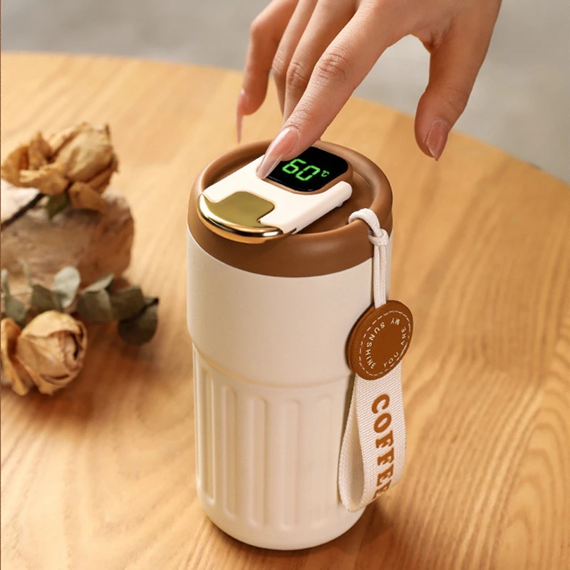 الفولاذ المقاوم للصدأ الذكية ا - مراجعة Smart Water Bottle Tracker وسعره
