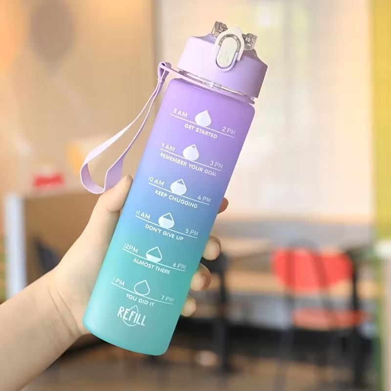 زجاجة مياه رياضية سعة 900 مل م - مراجعة Smart Water Bottle Tracker وسعره