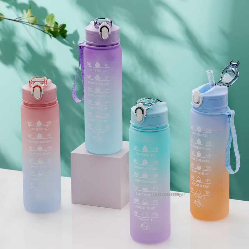 زجاجة مياه رياضية تحفيزية مع ق - مراجعة Smart Water Bottle Tracker وسعره